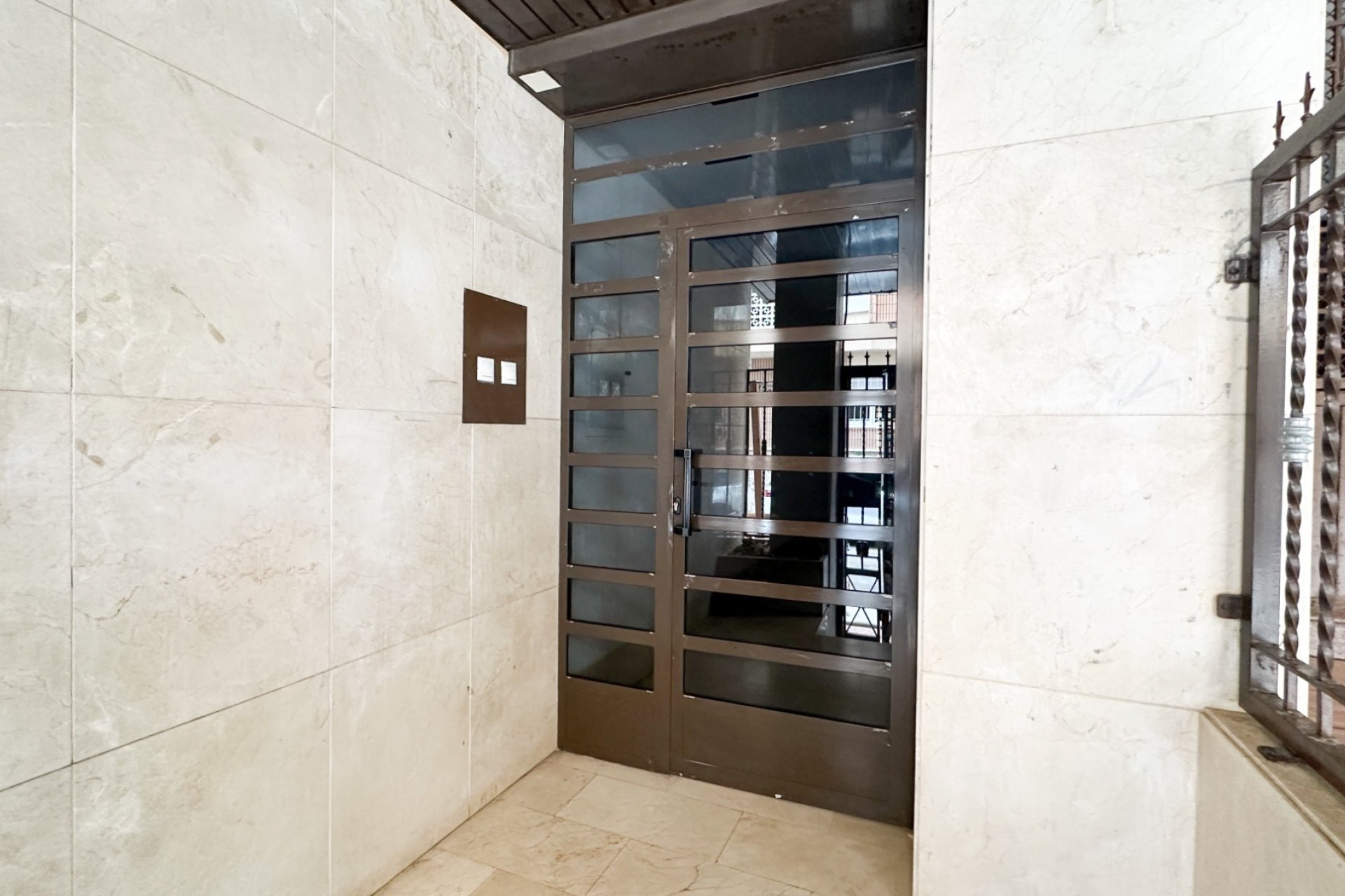 Revente - Apartment -
Torrevieja - Costa Blanca