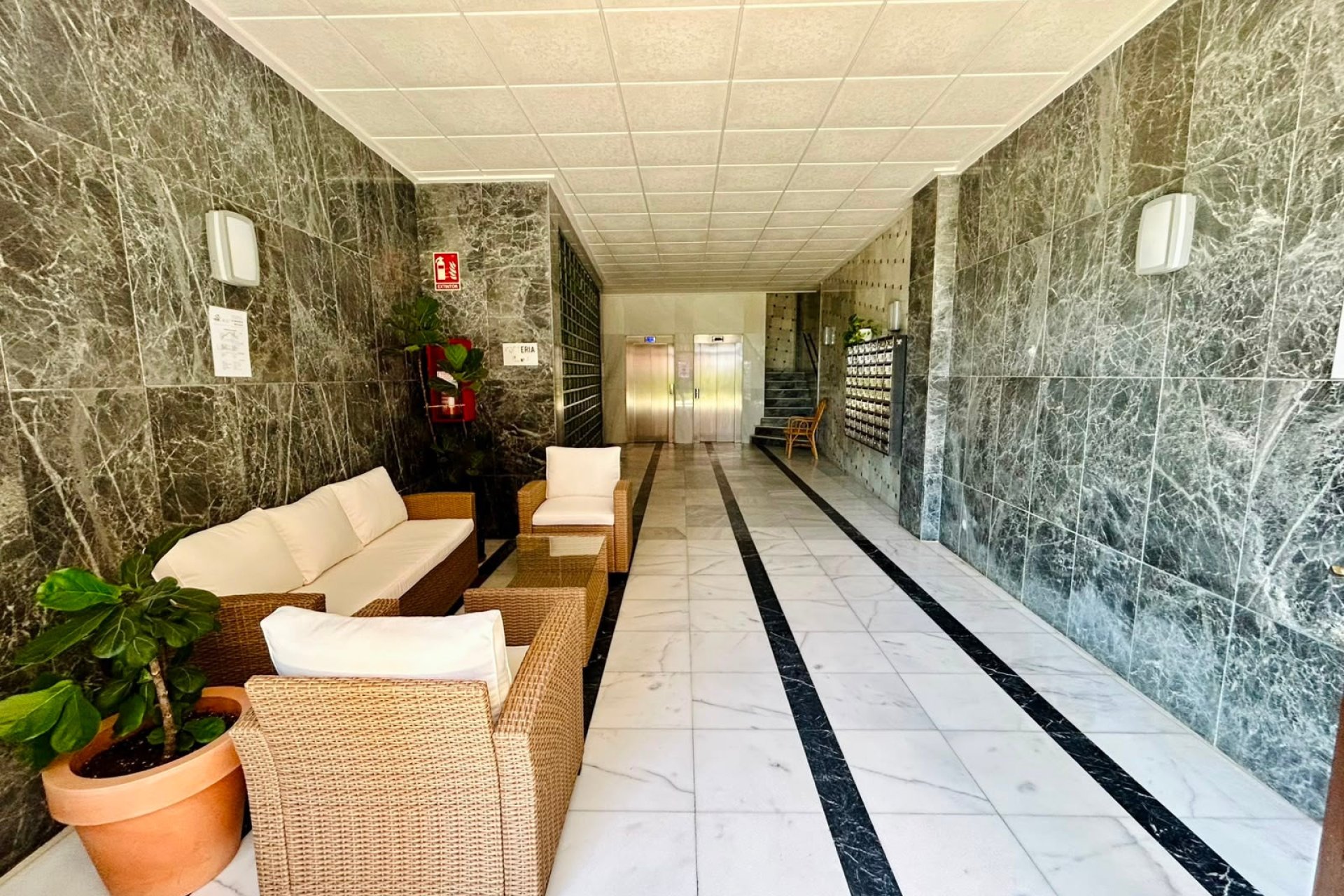 Revente - Apartment -
Torrevieja - Costa Blanca