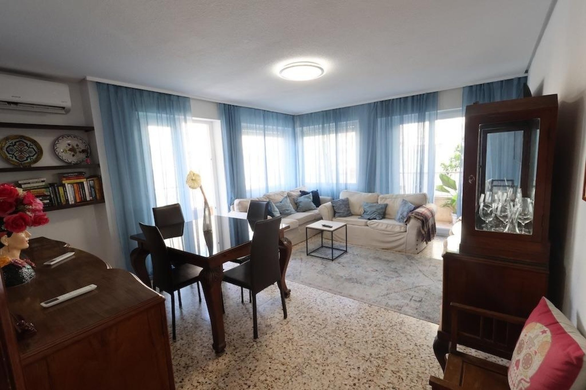Revente - Apartment -
Torrevieja - Costa Blanca