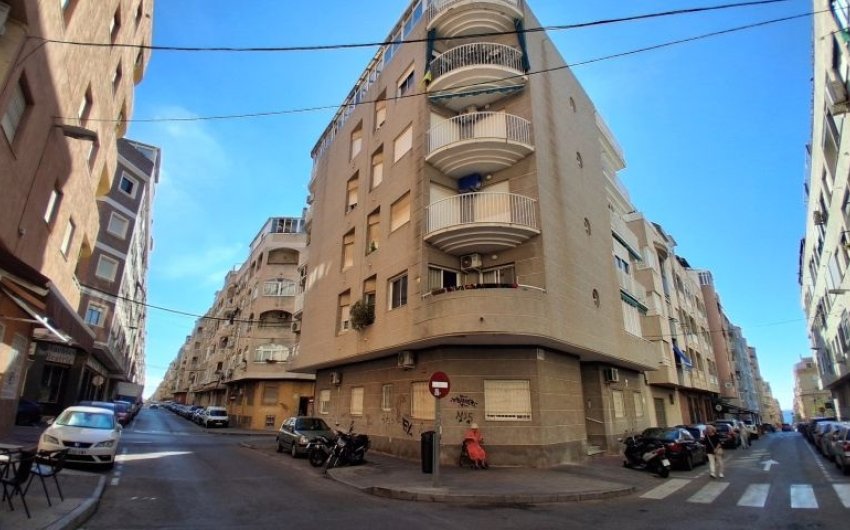 Revente - Apartment -
Torrevieja - Costa Blanca