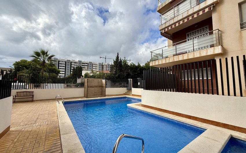 Revente - Apartment -
Torrevieja - Costa Blanca