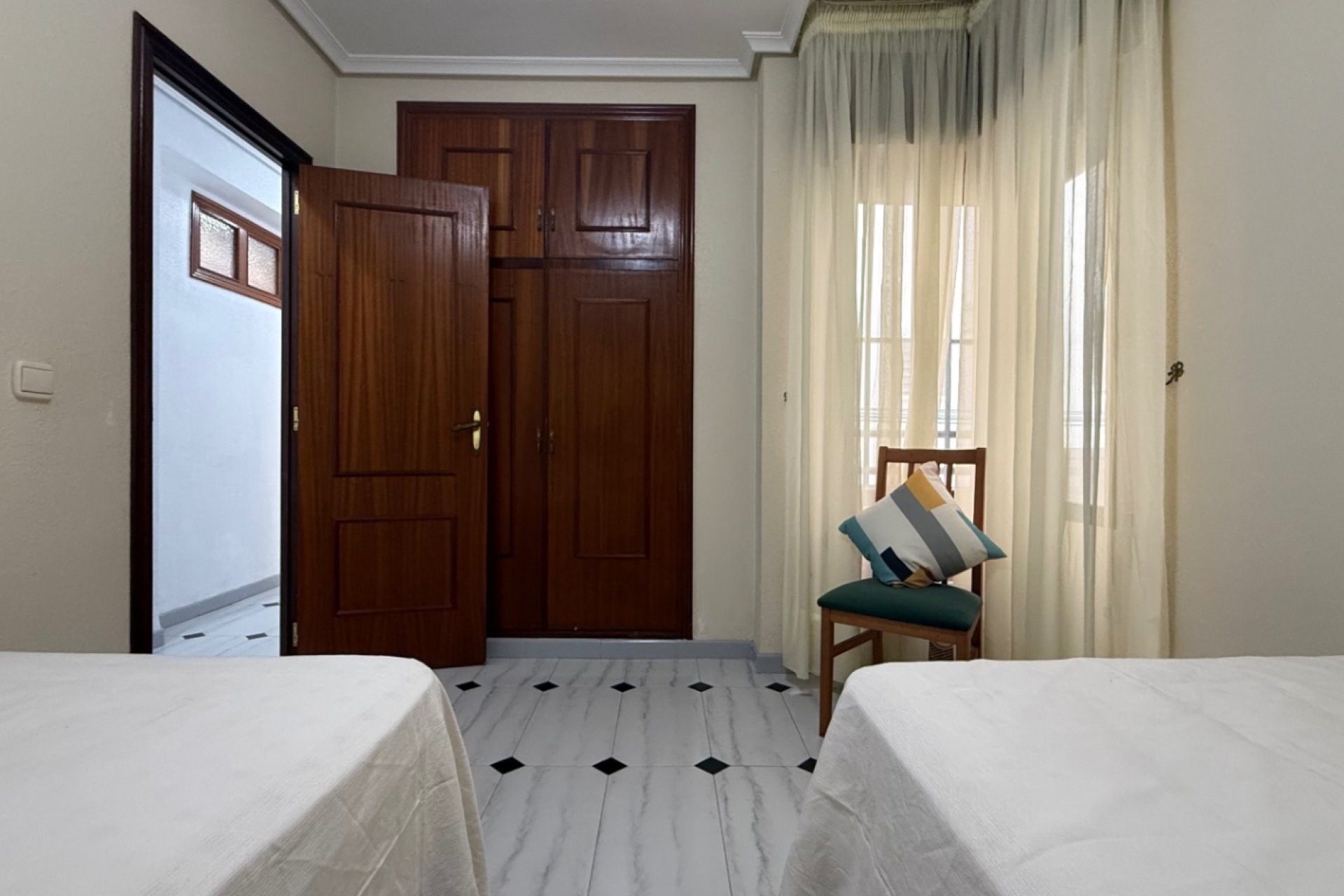 Revente - Apartment -
Torrevieja - Costa Blanca