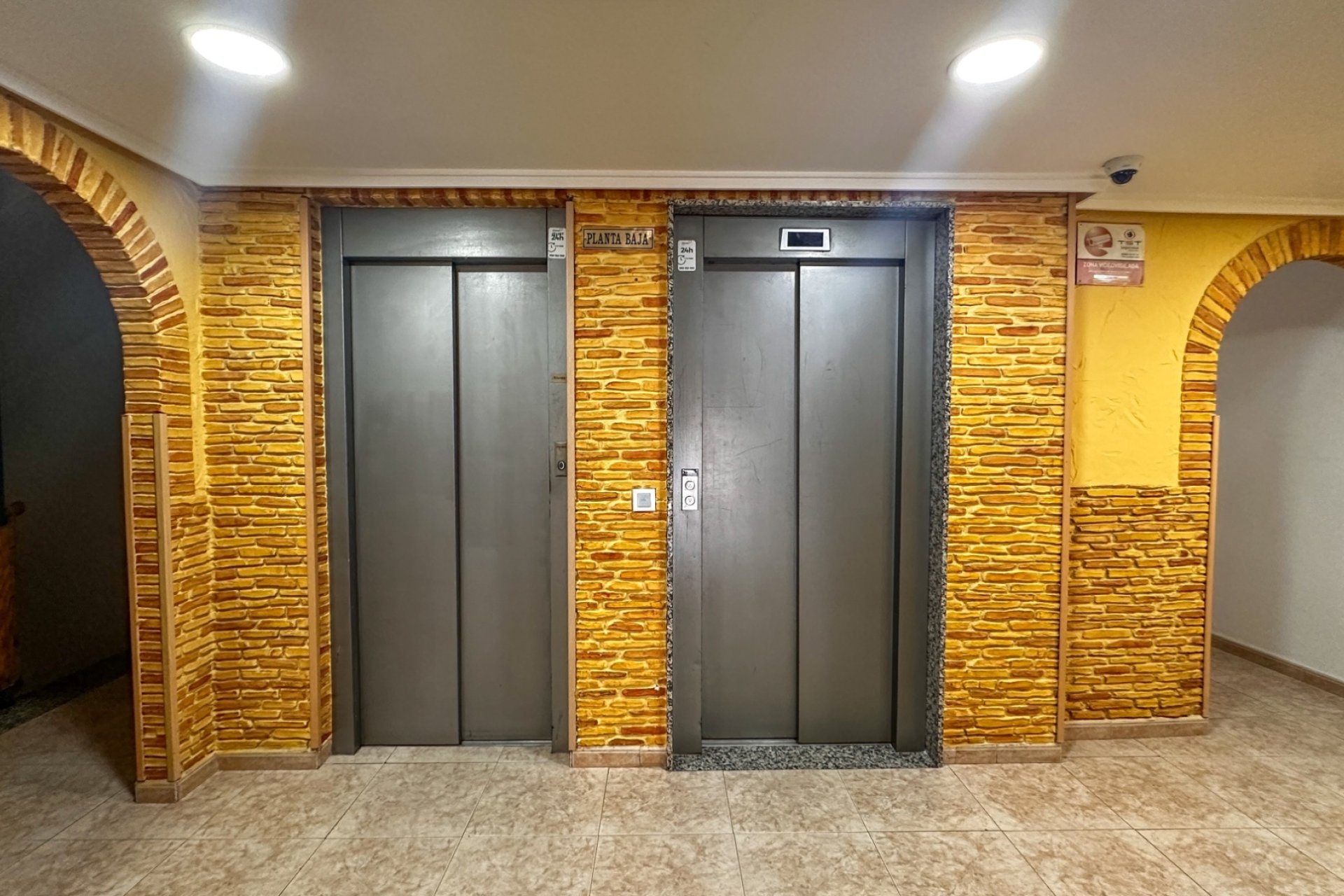 Revente - Apartment -
Torrevieja - Costa Blanca