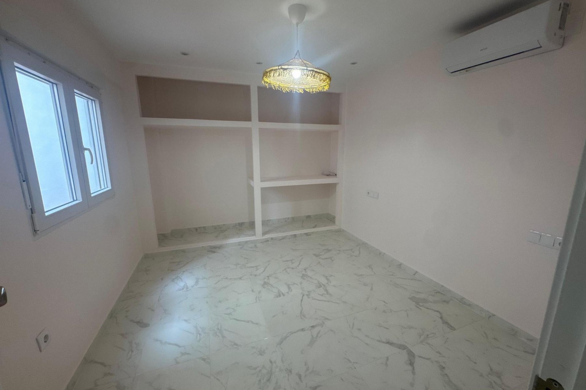 Revente - Apartment -
Torrevieja - Costa Blanca