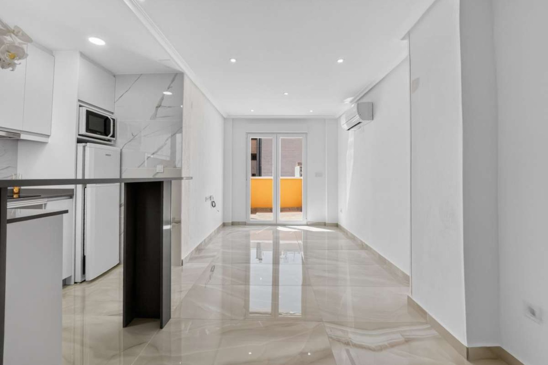 Revente - Apartment -
Torrevieja - Costa Blanca