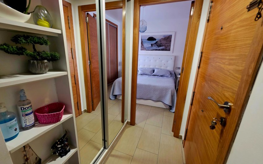 Revente - Apartment -
Torrevieja - Curva del Palangre