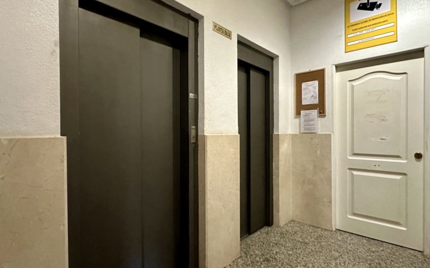 Revente - Apartment -
Torrevieja - El Molino