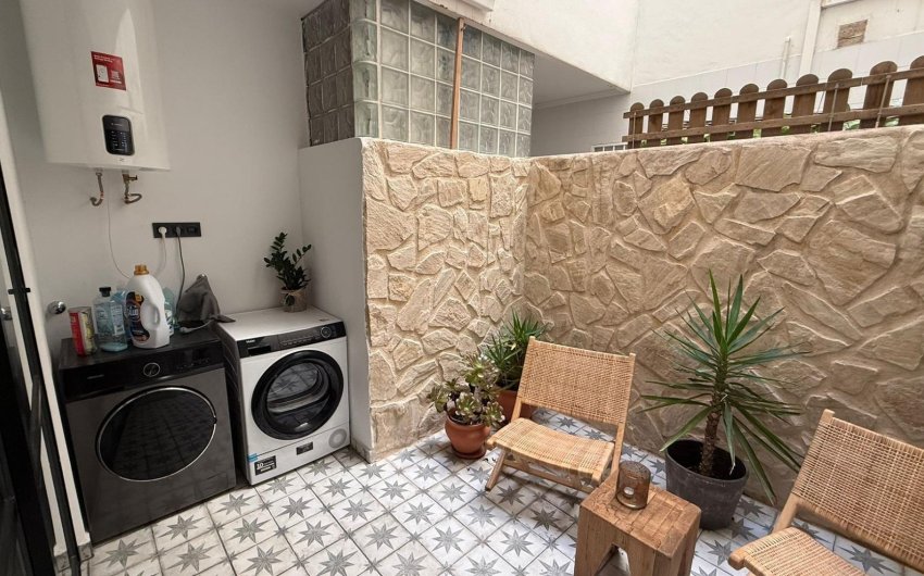 Revente - Apartment -
Torrevieja - Estacion De Autobuses