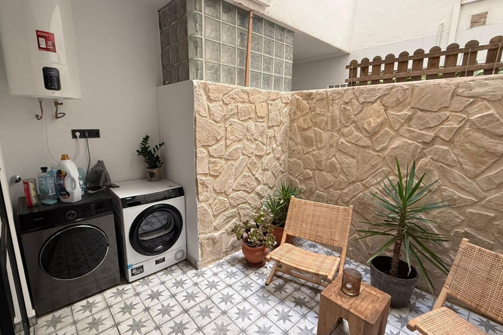 Revente - Apartment -
Torrevieja - Estacion De Autobuses
