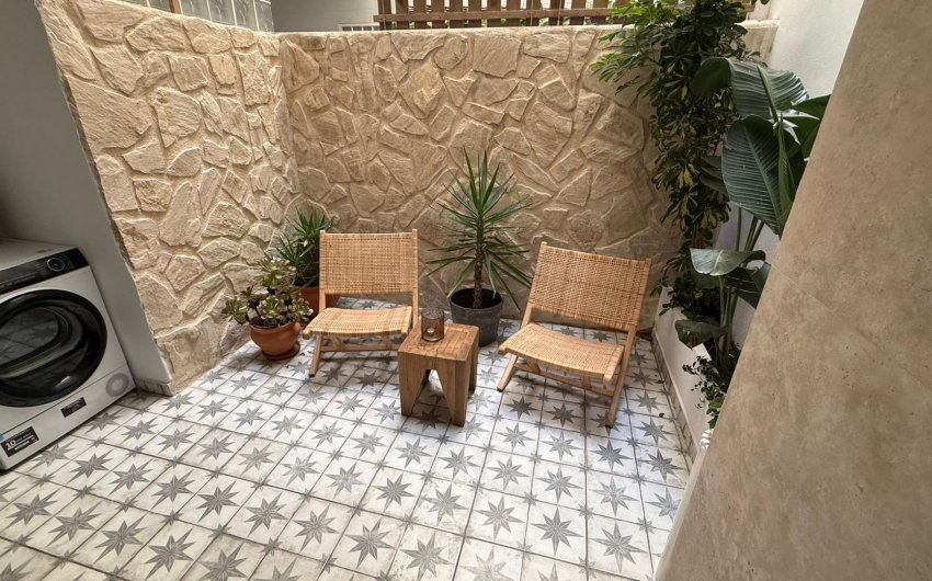 Revente - Apartment -
Torrevieja - Estacion De Autobuses