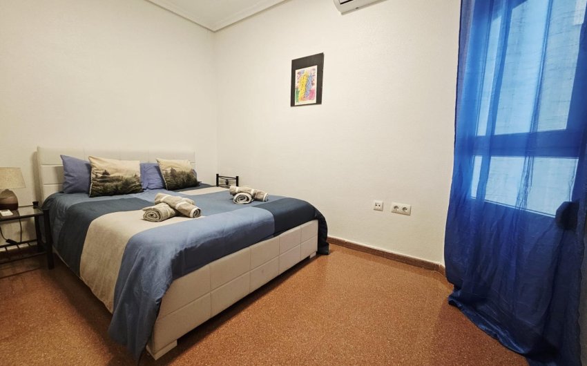 Revente - Apartment -
Torrevieja - Estacion De Autobuses