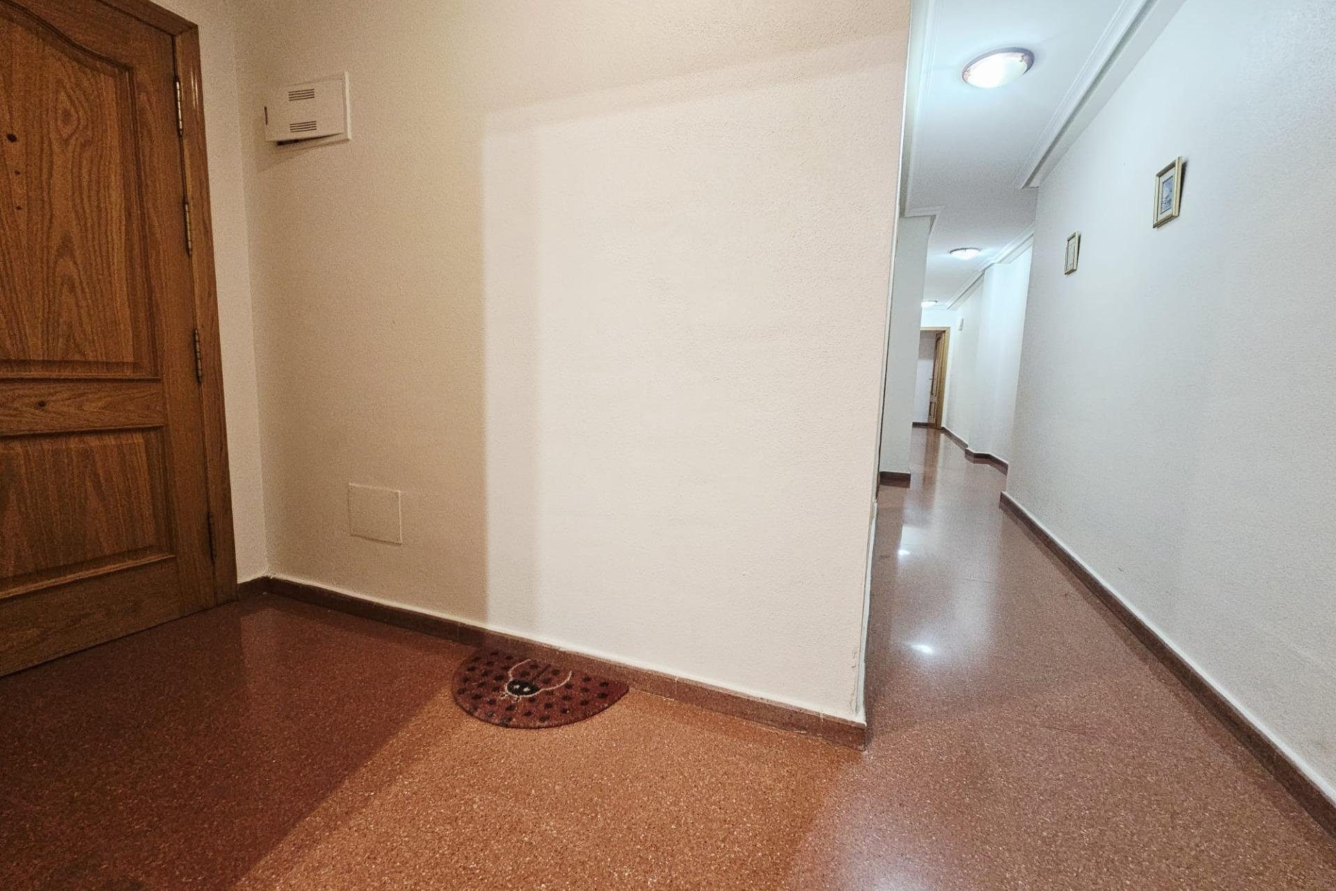 Revente - Apartment -
Torrevieja - Estacion De Autobuses