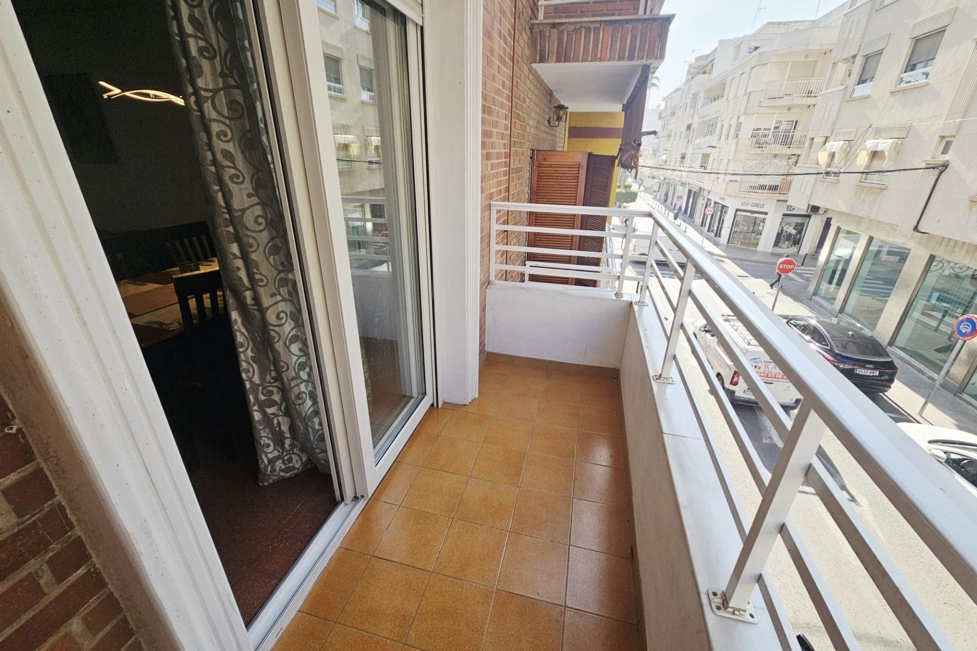 Revente - Apartment -
Torrevieja - Estacion De Autobuses