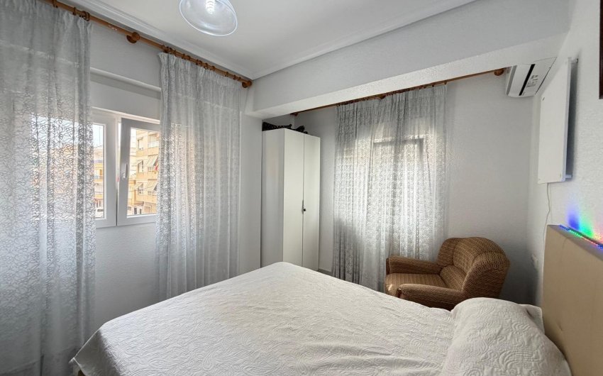 Revente - Apartment -
Torrevieja - Estacion De Autobuses
