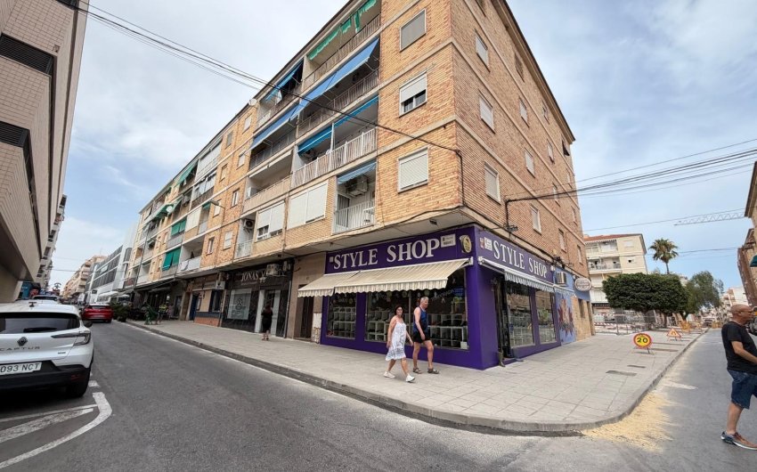 Revente - Apartment -
Torrevieja - Estacion De Autobuses