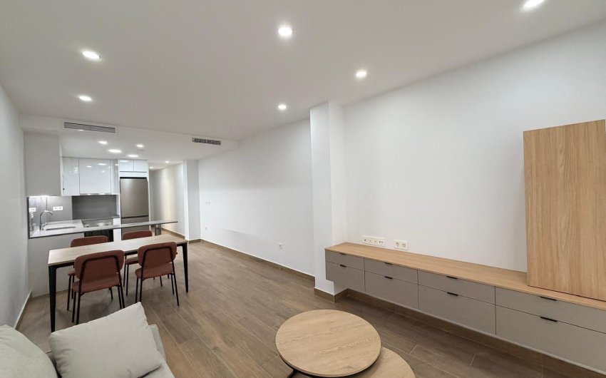 Revente - Apartment -
Torrevieja - Estacion De Autobuses