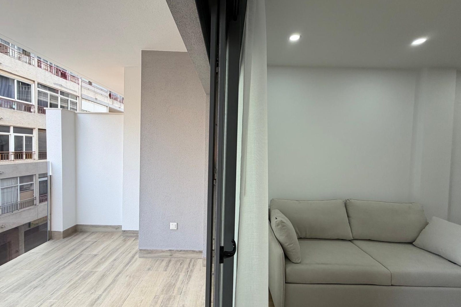 Revente - Apartment -
Torrevieja - Estacion De Autobuses
