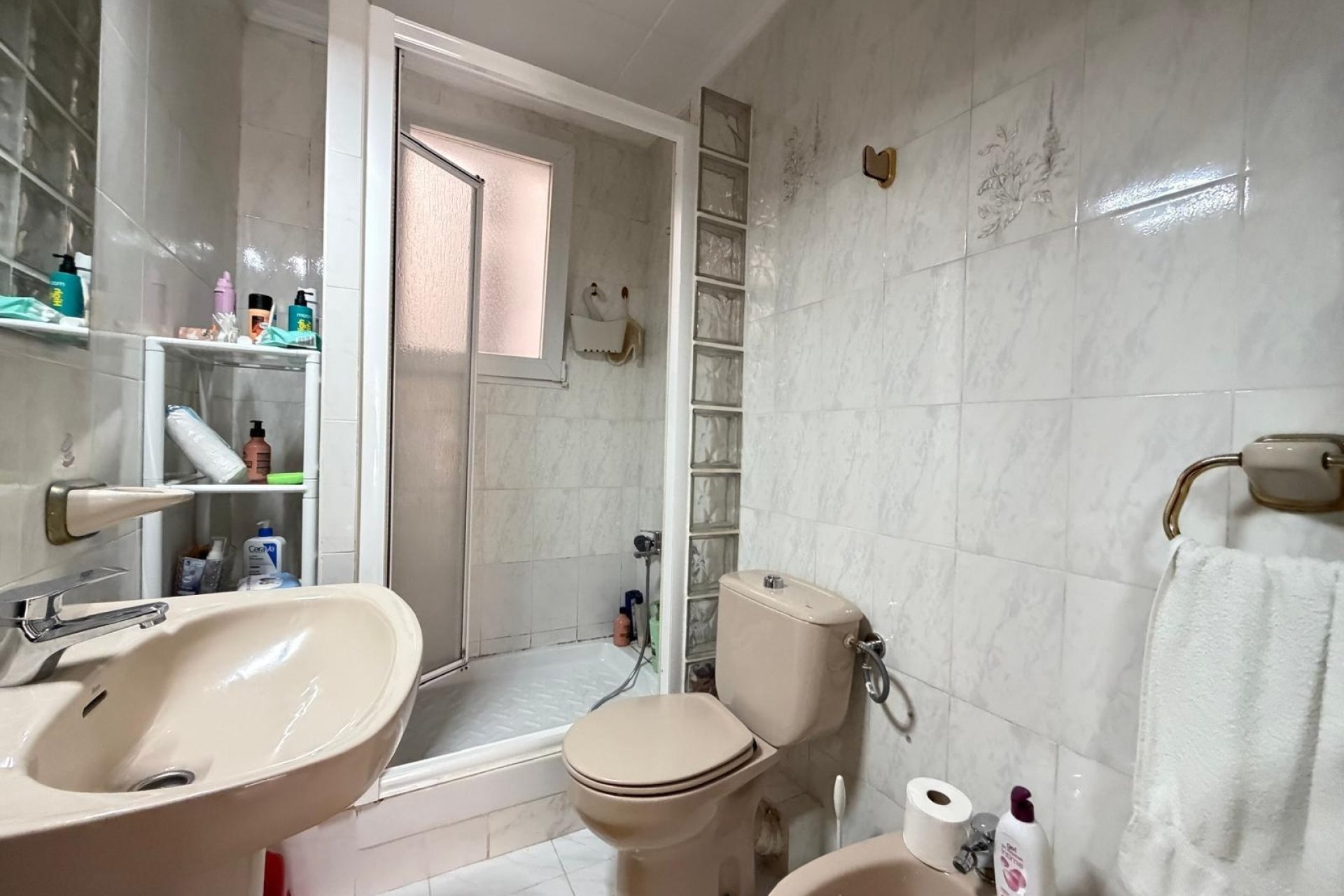 Revente - Apartment -
Torrevieja - Estacion De Autobuses
