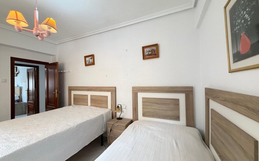 Revente - Apartment -
Torrevieja - Estacion De Autobuses