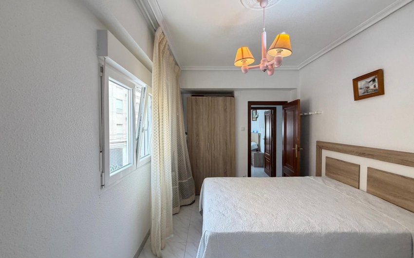 Revente - Apartment -
Torrevieja - Estacion De Autobuses