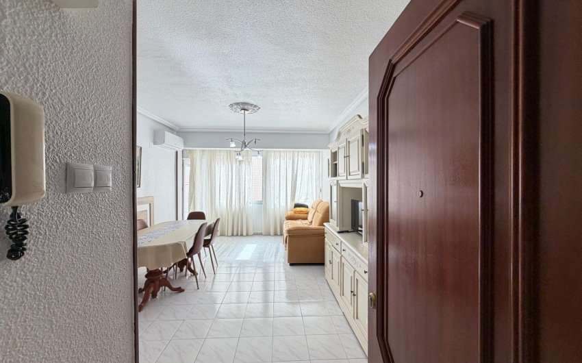 Revente - Apartment -
Torrevieja - Estacion De Autobuses