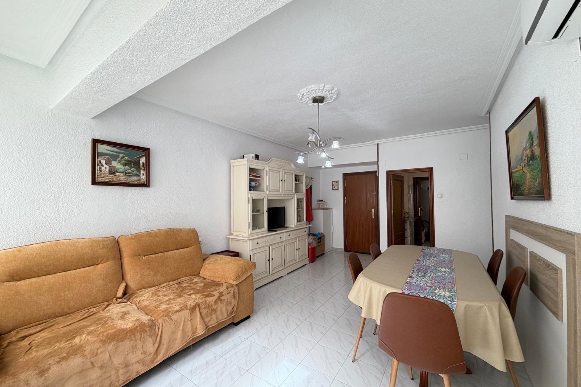 Revente - Apartment -
Torrevieja - Estacion De Autobuses