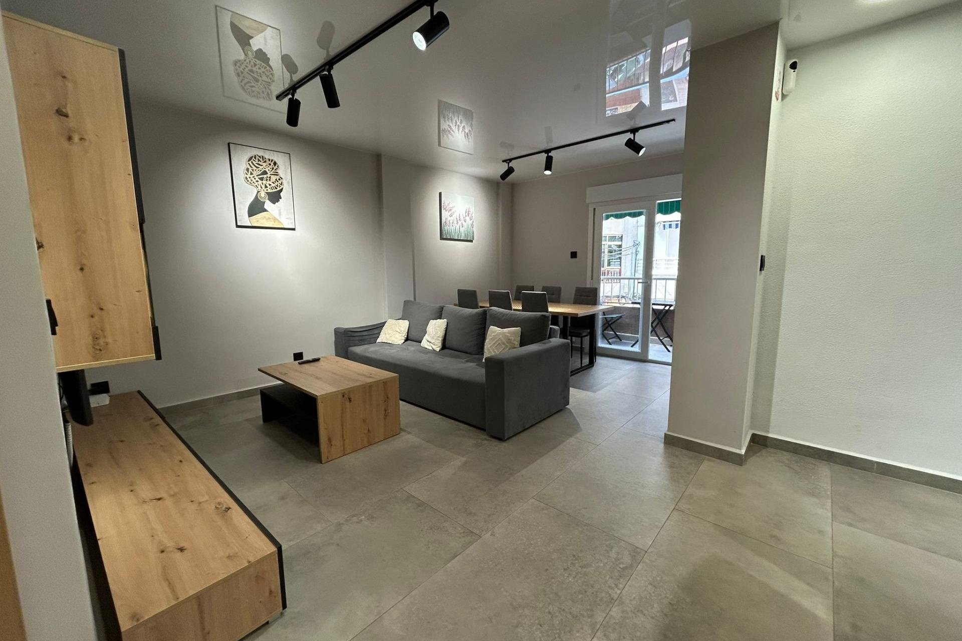 Revente - Apartment -
Torrevieja - Estacion De Autobuses