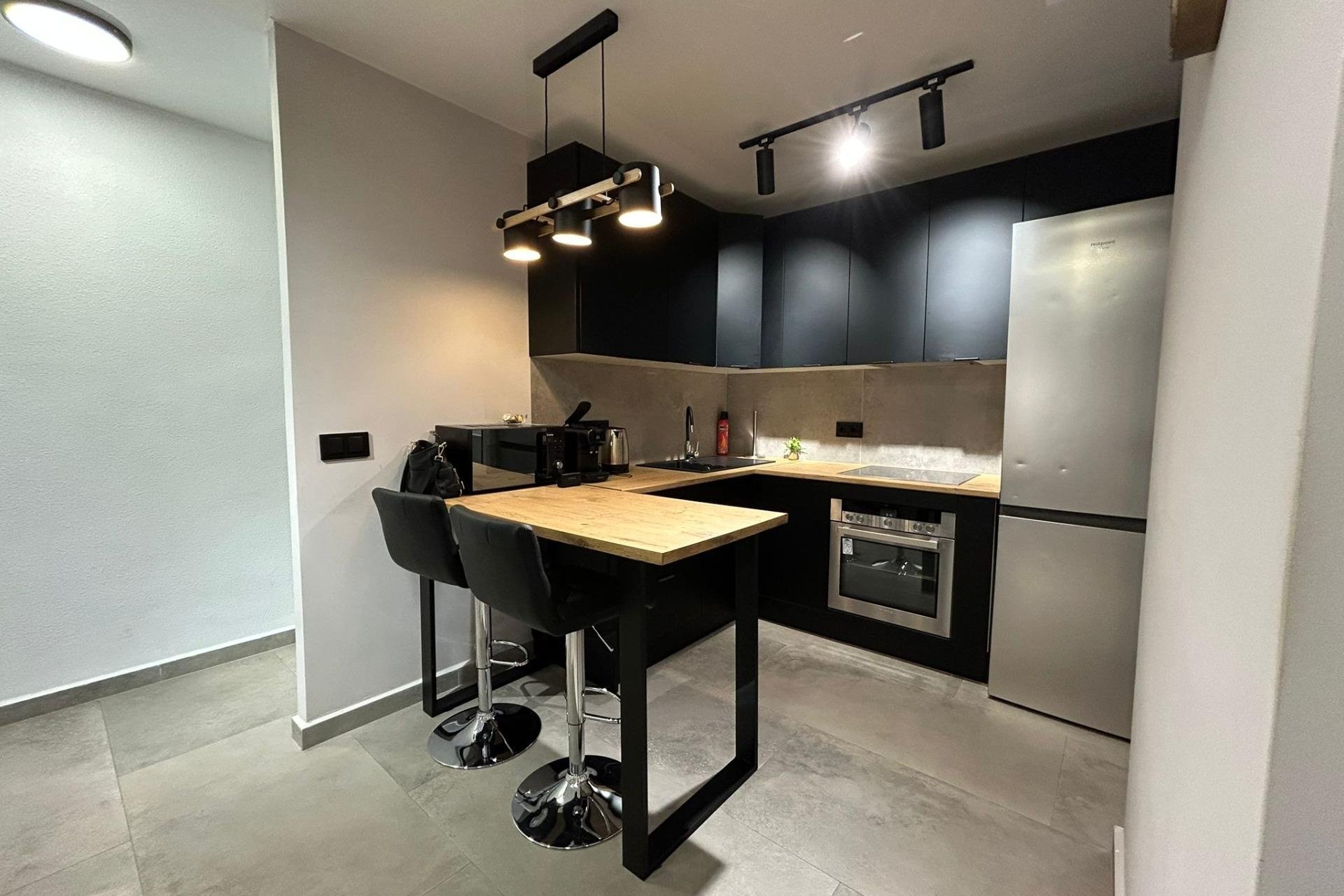 Revente - Apartment -
Torrevieja - Estacion De Autobuses