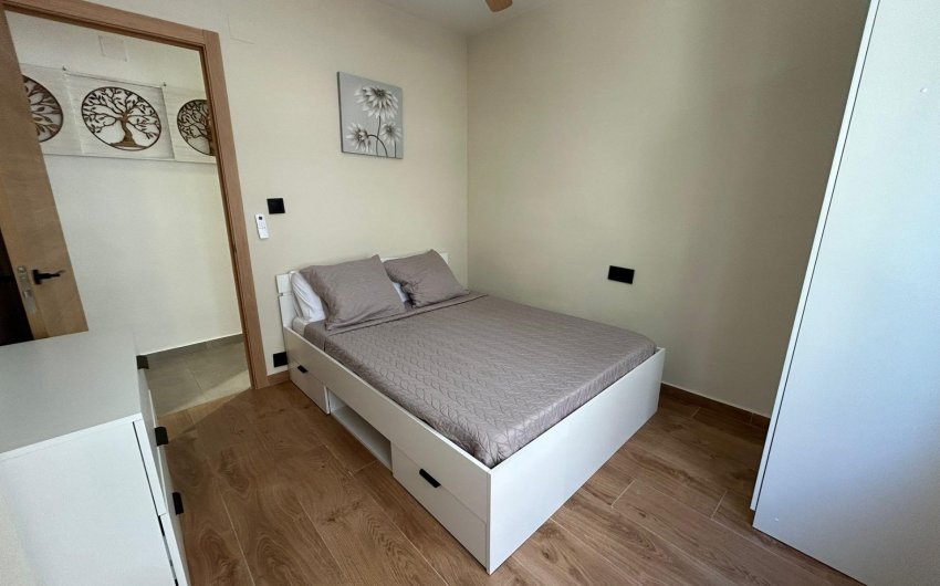 Revente - Apartment -
Torrevieja - Estacion De Autobuses