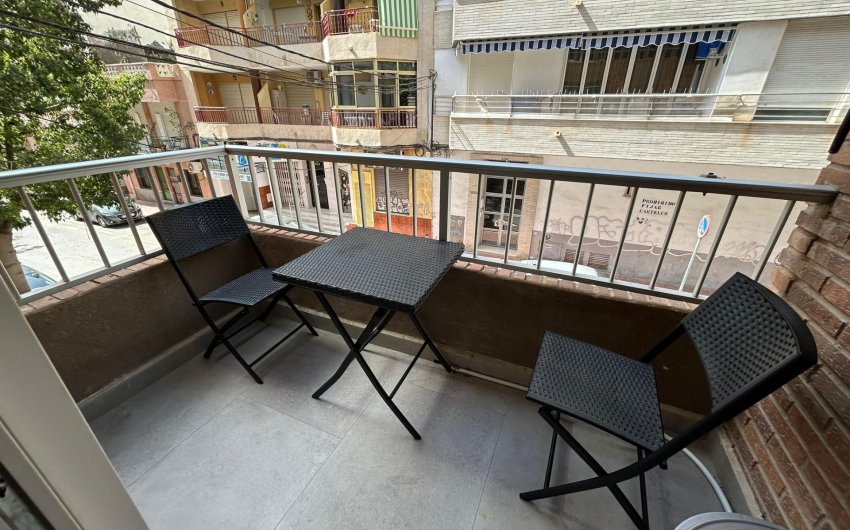 Revente - Apartment -
Torrevieja - Estacion De Autobuses