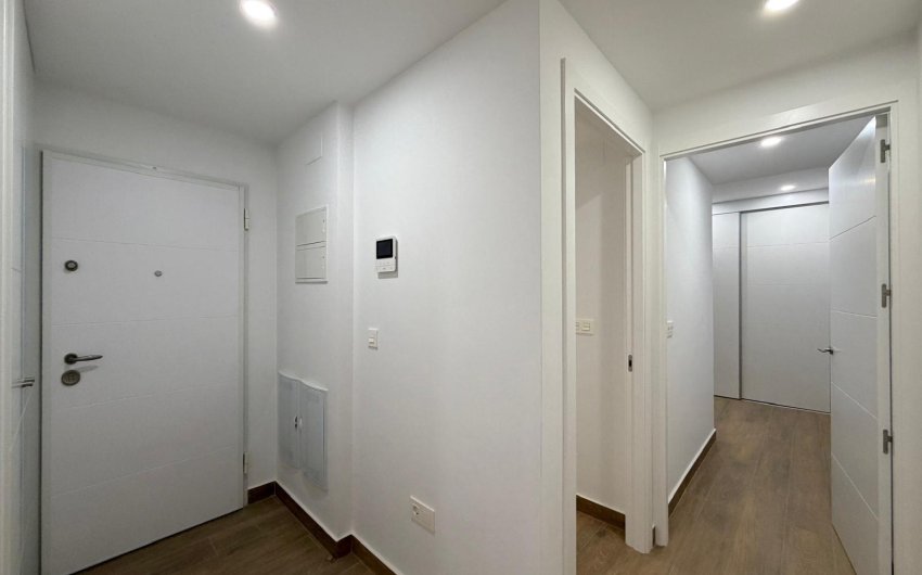 Revente - Apartment -
Torrevieja - Estacion De Autobuses