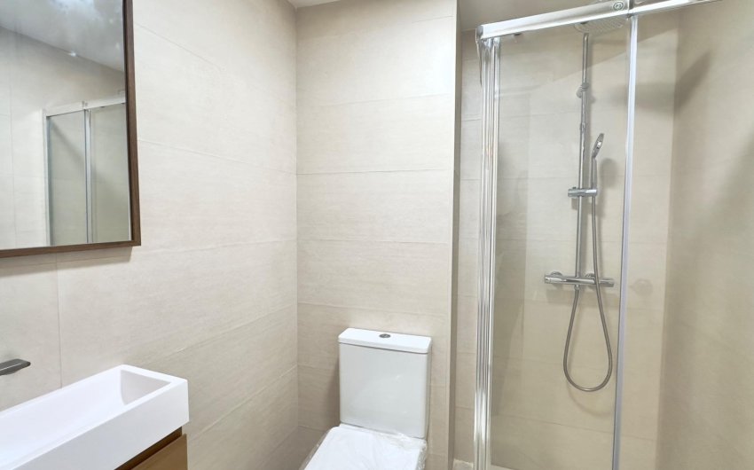 Revente - Apartment -
Torrevieja - Estacion De Autobuses