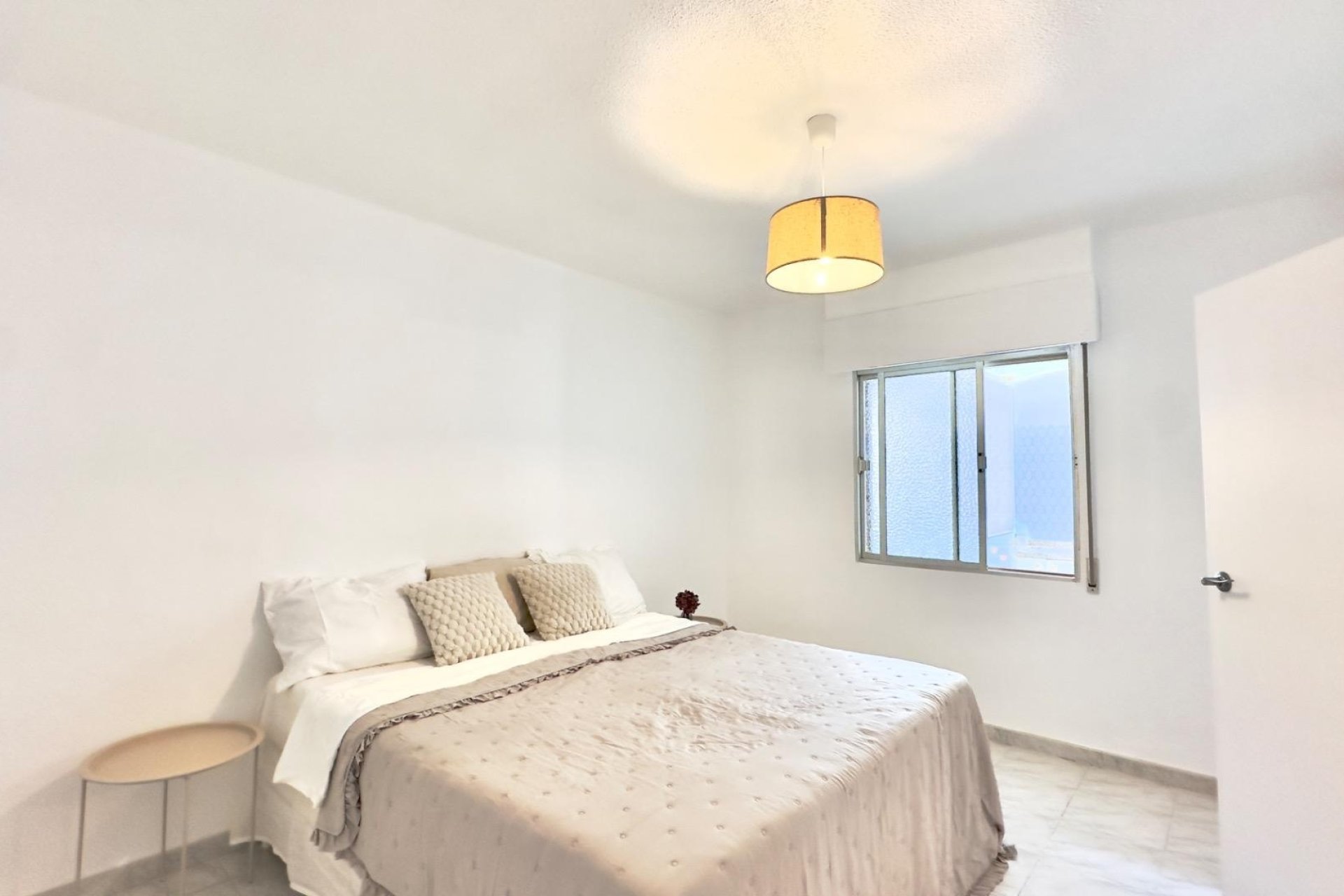 Revente - Apartment -
Torrevieja - Estacion De Autobuses