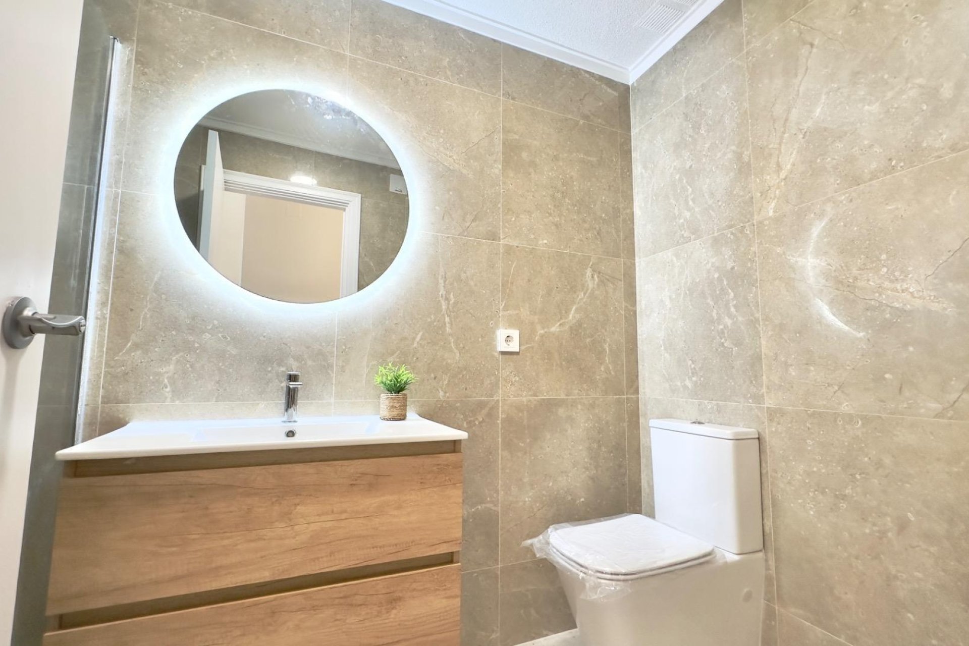 Revente - Apartment -
Torrevieja - Estacion De Autobuses