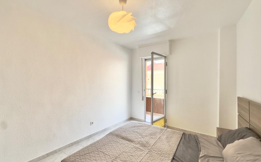 Revente - Apartment -
Torrevieja - Estacion De Autobuses