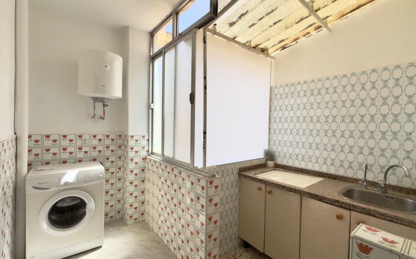 Revente - Apartment -
Torrevieja - Estacion De Autobuses