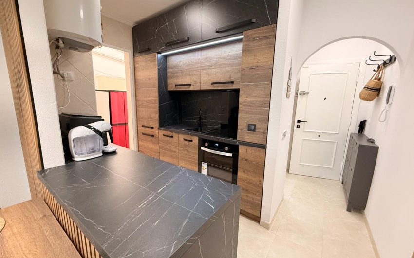 Revente - Apartment -
Torrevieja - Estacion De Autobuses