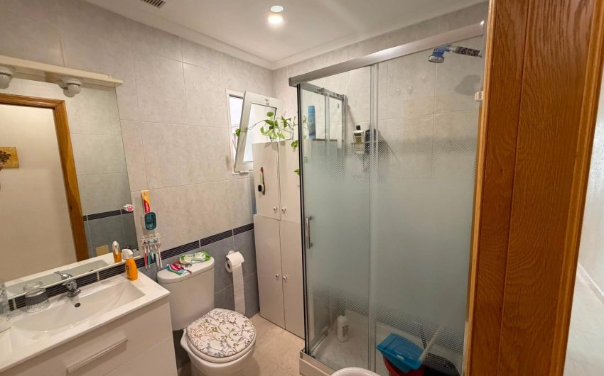 Revente - Apartment -
Torrevieja - Estacion De Autobuses