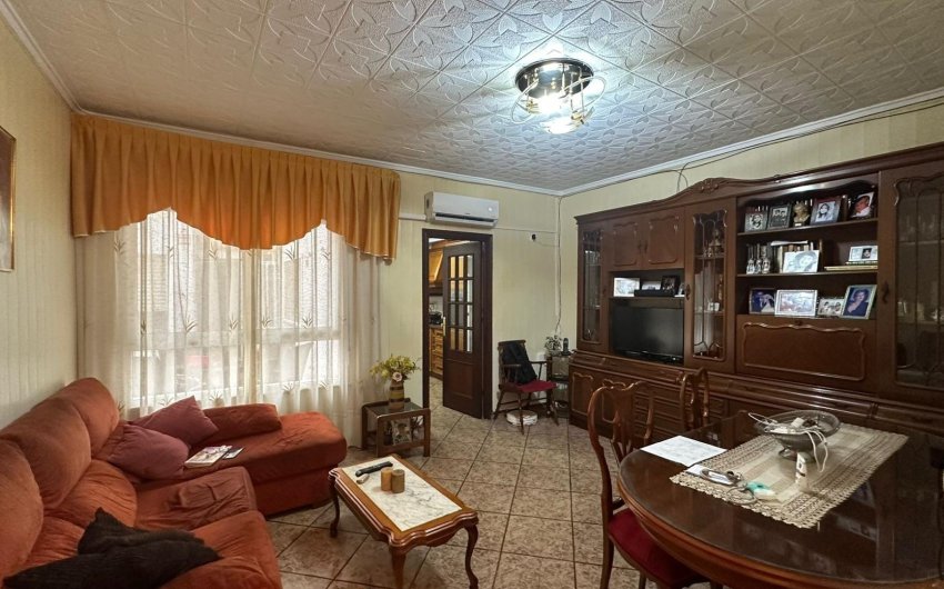 Revente - Apartment -
Torrevieja - Estacion De Autobuses