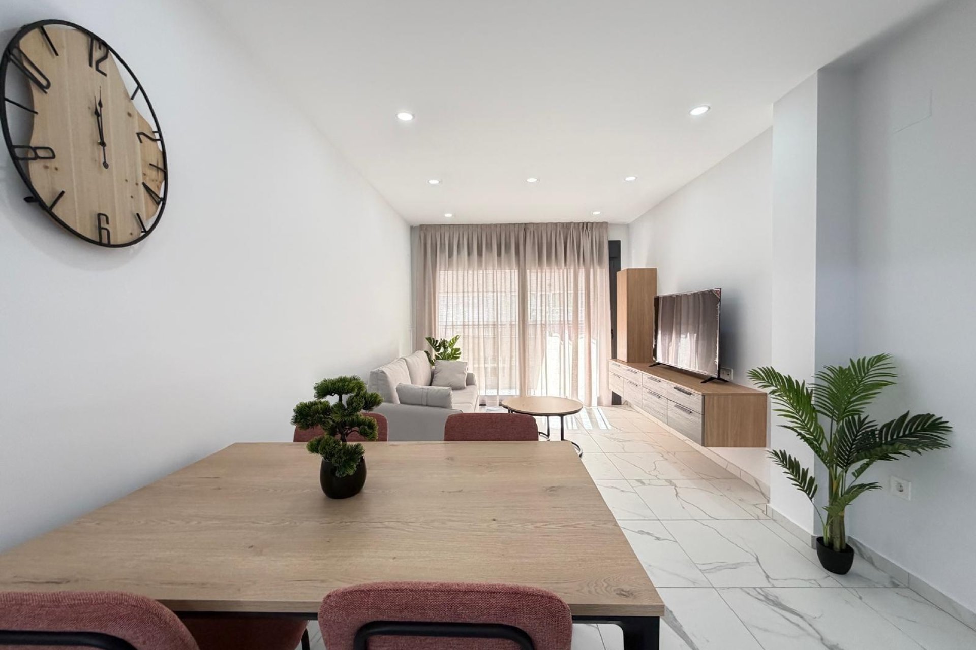 Revente - Apartment -
Torrevieja - Estacion De Autobuses