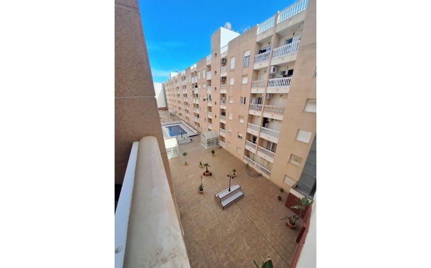 Revente - Apartment -
Torrevieja - Estacion De Autobuses