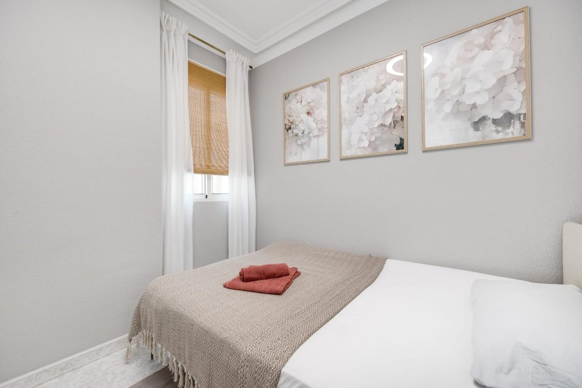 Revente - Apartment -
Torrevieja - Estacion De Autobuses