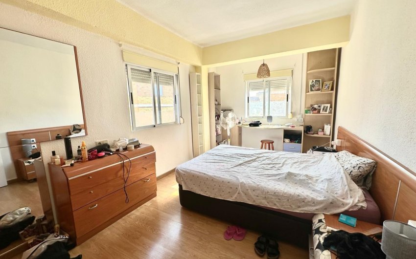 Revente - Apartment -
Torrevieja - Estacion De Autobuses