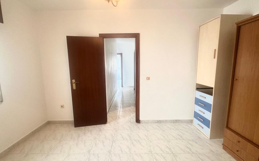 Revente - Apartment -
Torrevieja - Estacion De Autobuses