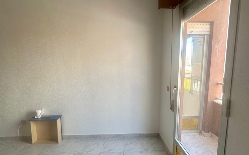 Revente - Apartment -
Torrevieja - Estacion De Autobuses