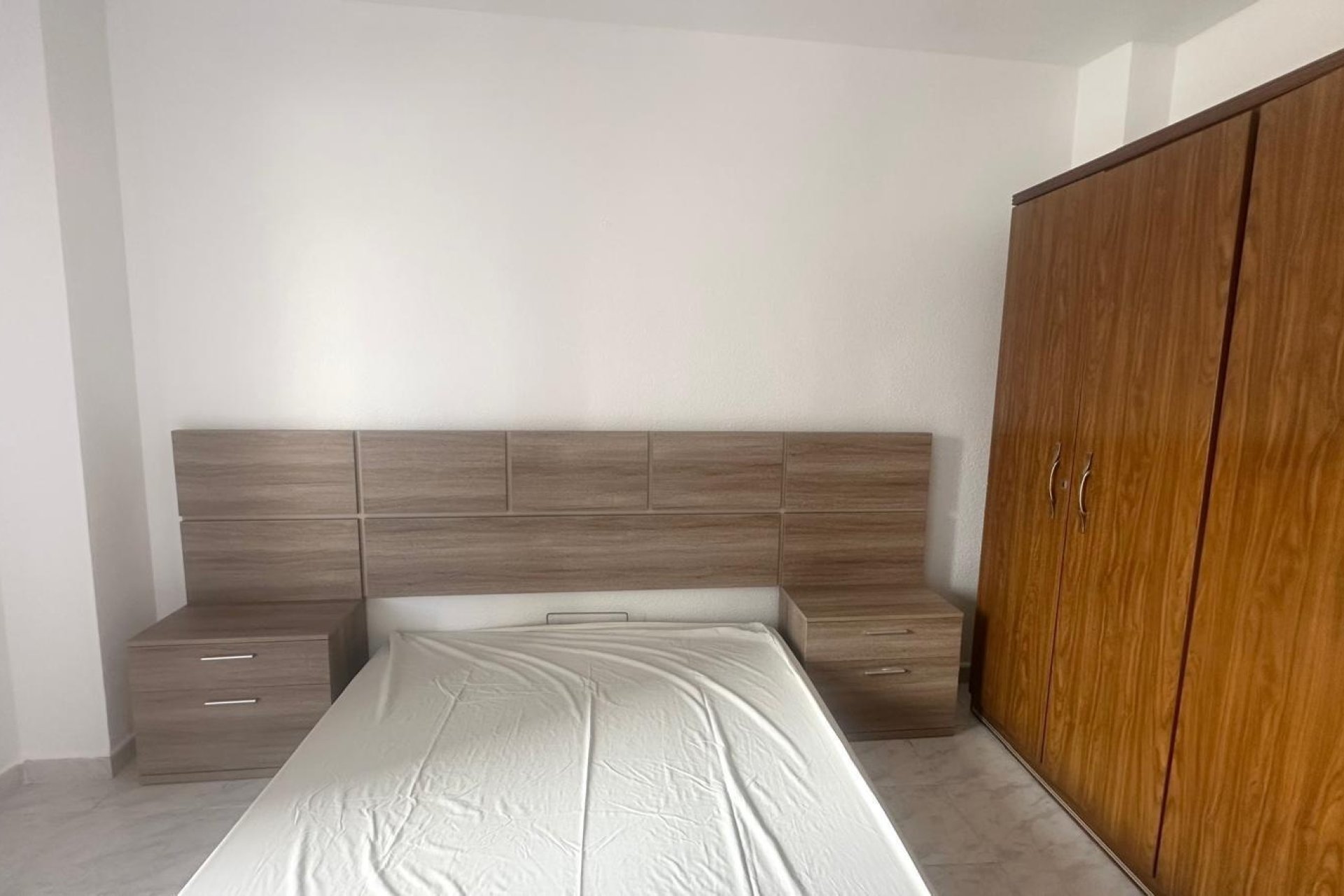 Revente - Apartment -
Torrevieja - Estacion De Autobuses