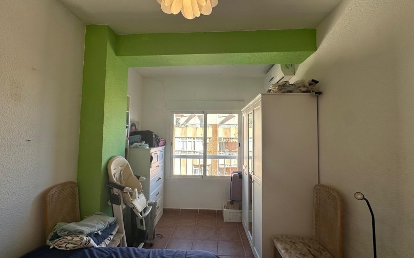 Revente - Apartment -
Torrevieja - Estacion De Autobuses