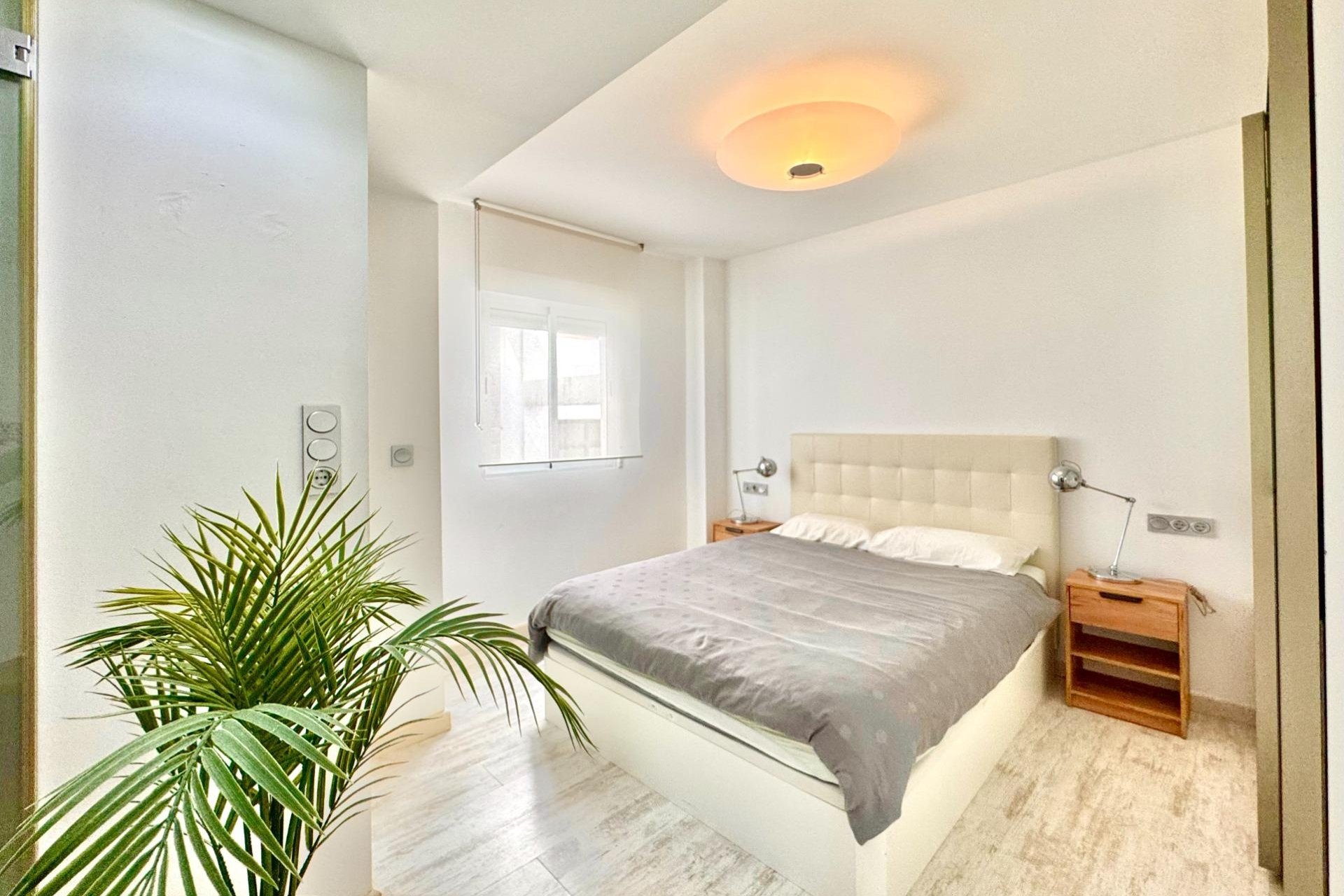 Revente - Apartment -
Torrevieja - Estacion De Autobuses