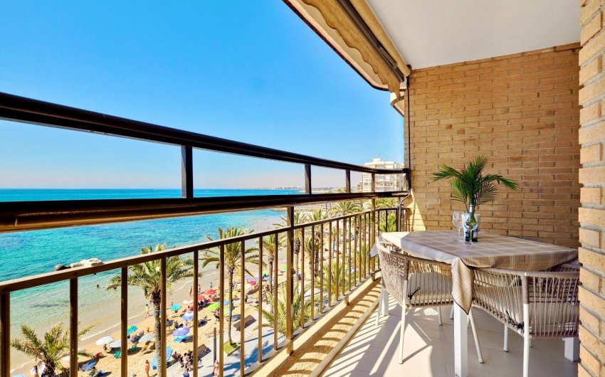 Revente - Apartment -
Torrevieja - Estacion De Autobuses