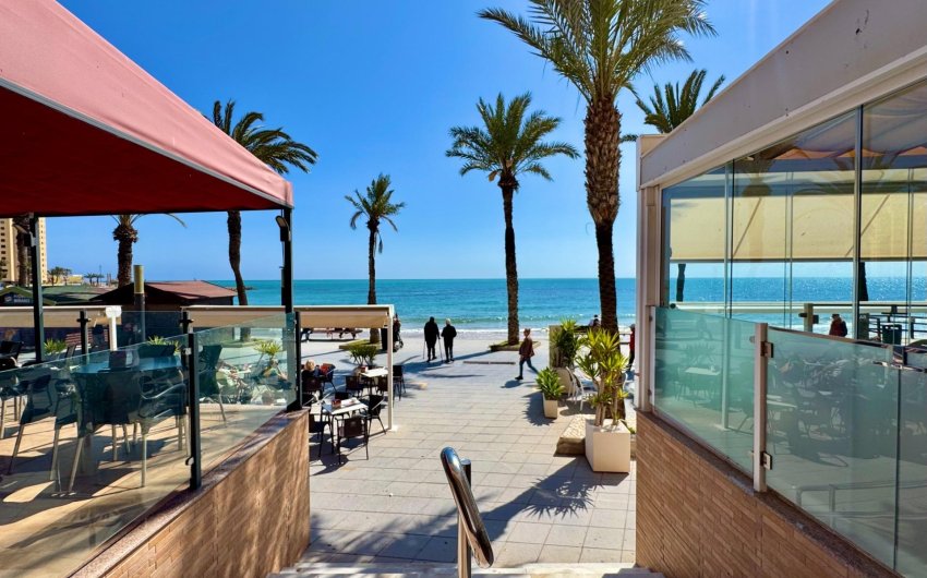 Revente - Apartment -
Torrevieja - Estacion De Autobuses